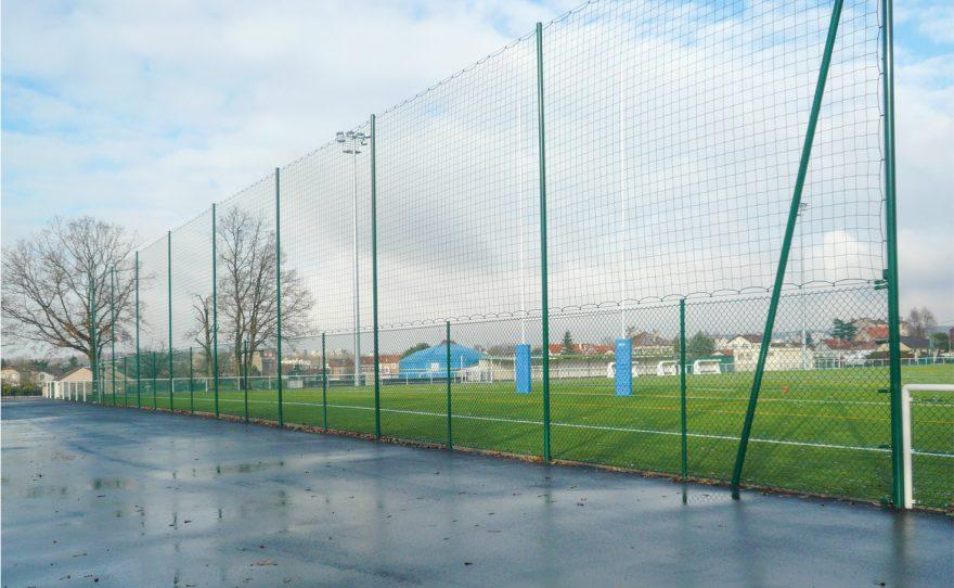 ball-stop with round posts and net metalu Plast