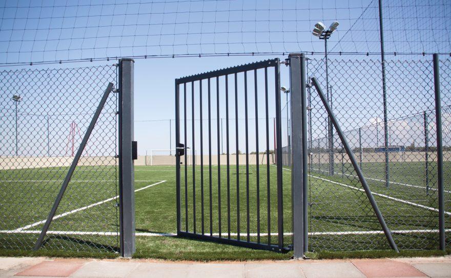 single door gate for 7-a-side football field Metalu Plast